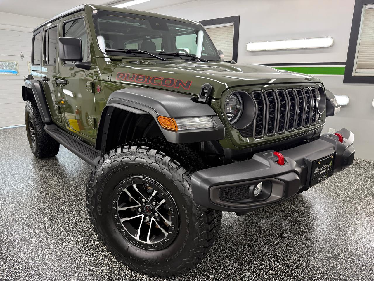 2024 Jeep Wrangler RUBICON - Photo #1