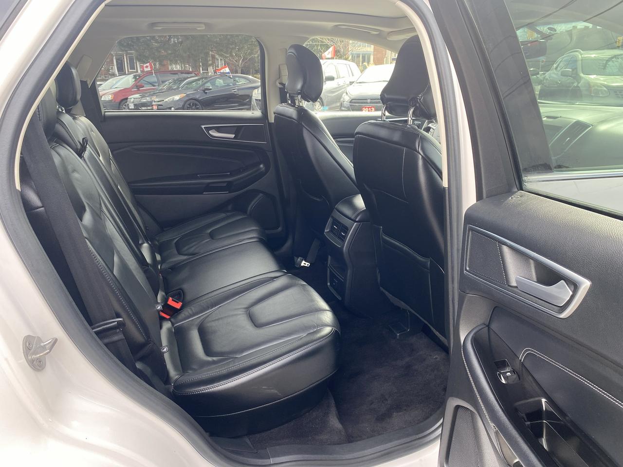 2017 Ford Edge 1Owner/Titanium AWD/Leather/Roof/Navi/Back Camera Photo