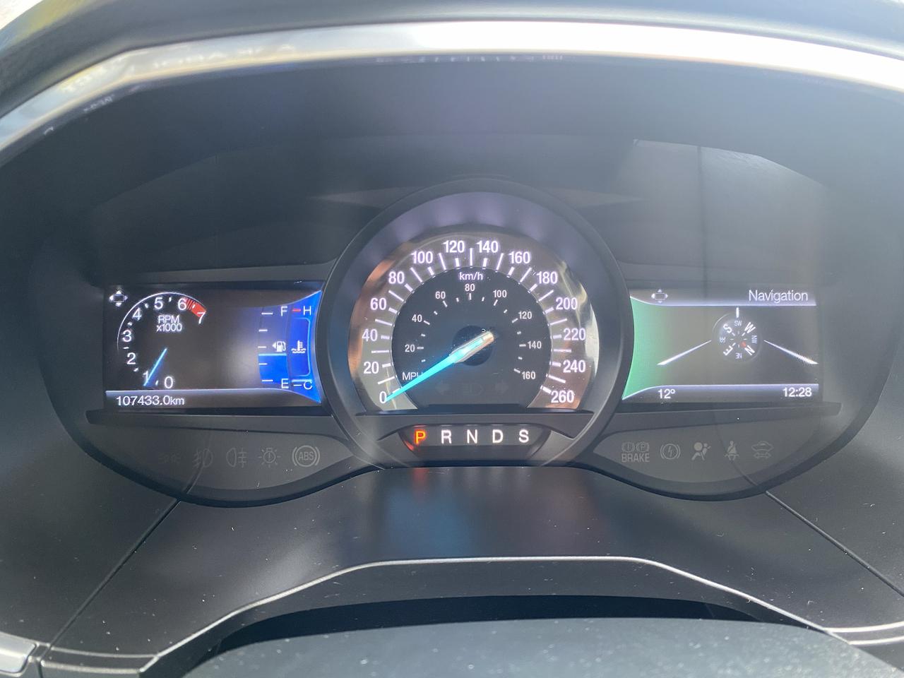 2017 Ford Edge 1Owner/Titanium AWD/Leather/Roof/Navi/Back Camera Photo