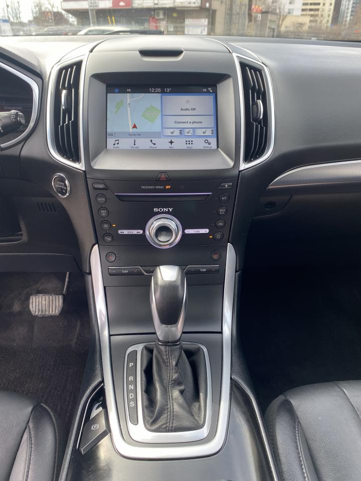 2017 Ford Edge 1Owner/Titanium AWD/Leather/Roof/Navi/Back Camera Photo