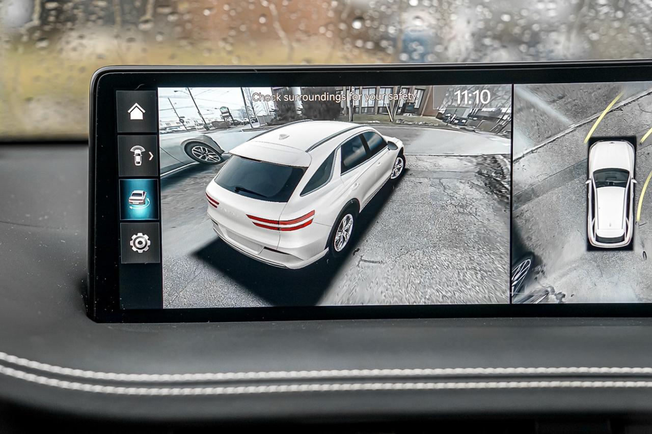 2024 Genesis Electrified GV70 Prestige AWD | FULLY LOADED | MASSAGE | HUD | PANO Photo