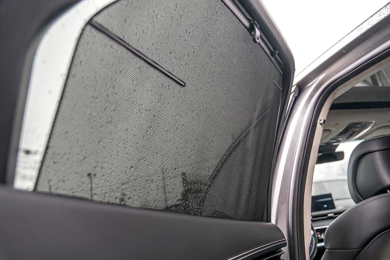 2024 Genesis Electrified GV70 Prestige AWD | FULLY LOADED | MASSAGE | HUD | PANO Photo