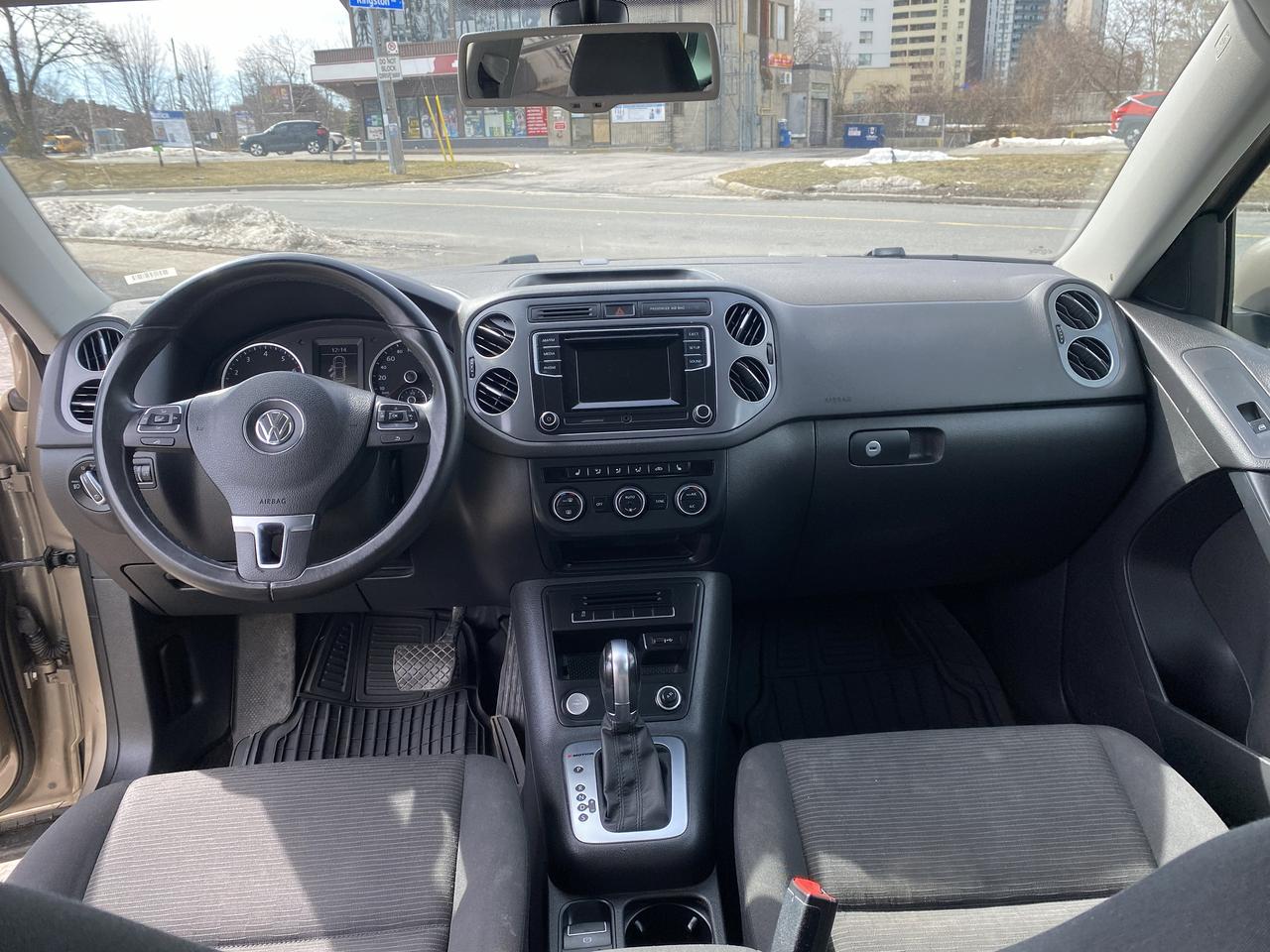 2016 Volkswagen Tiguan NO Accidents/Automatic/AWD/Bckup Camera/Bluetooth Photo