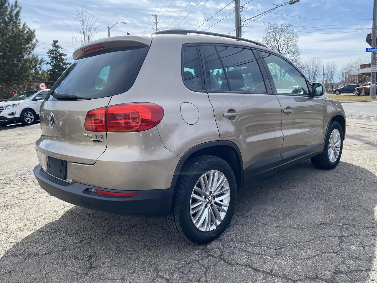 2016 Volkswagen Tiguan NO Accidents/Automatic/AWD/Bckup Camera/Bluetooth Photo