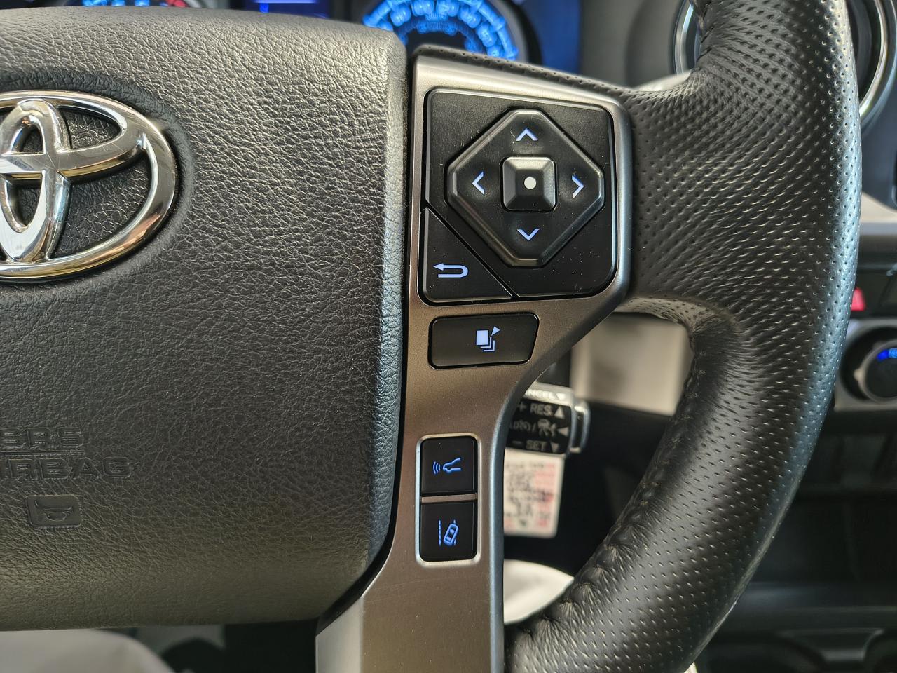 2022 Toyota Tacoma SR5 Photo