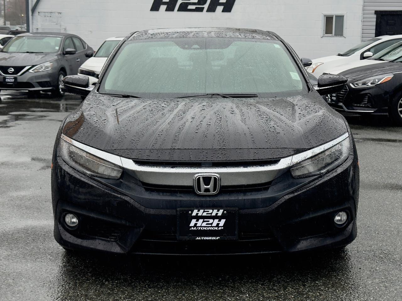 2017 Honda Civic Touring FINANCING AVAILABLE Photo2