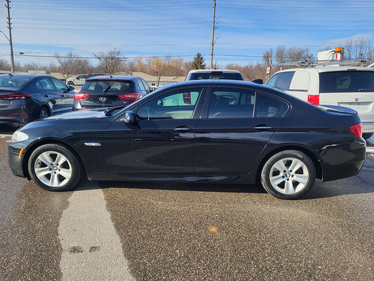 2013 BMW 5 Series 535i xDrive Photo