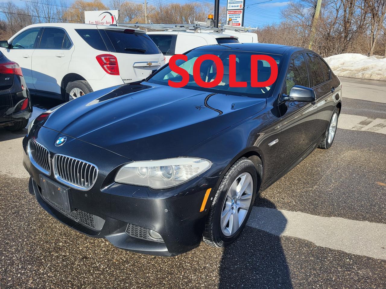 2013 BMW 5 Series 535i xDrive Photo0