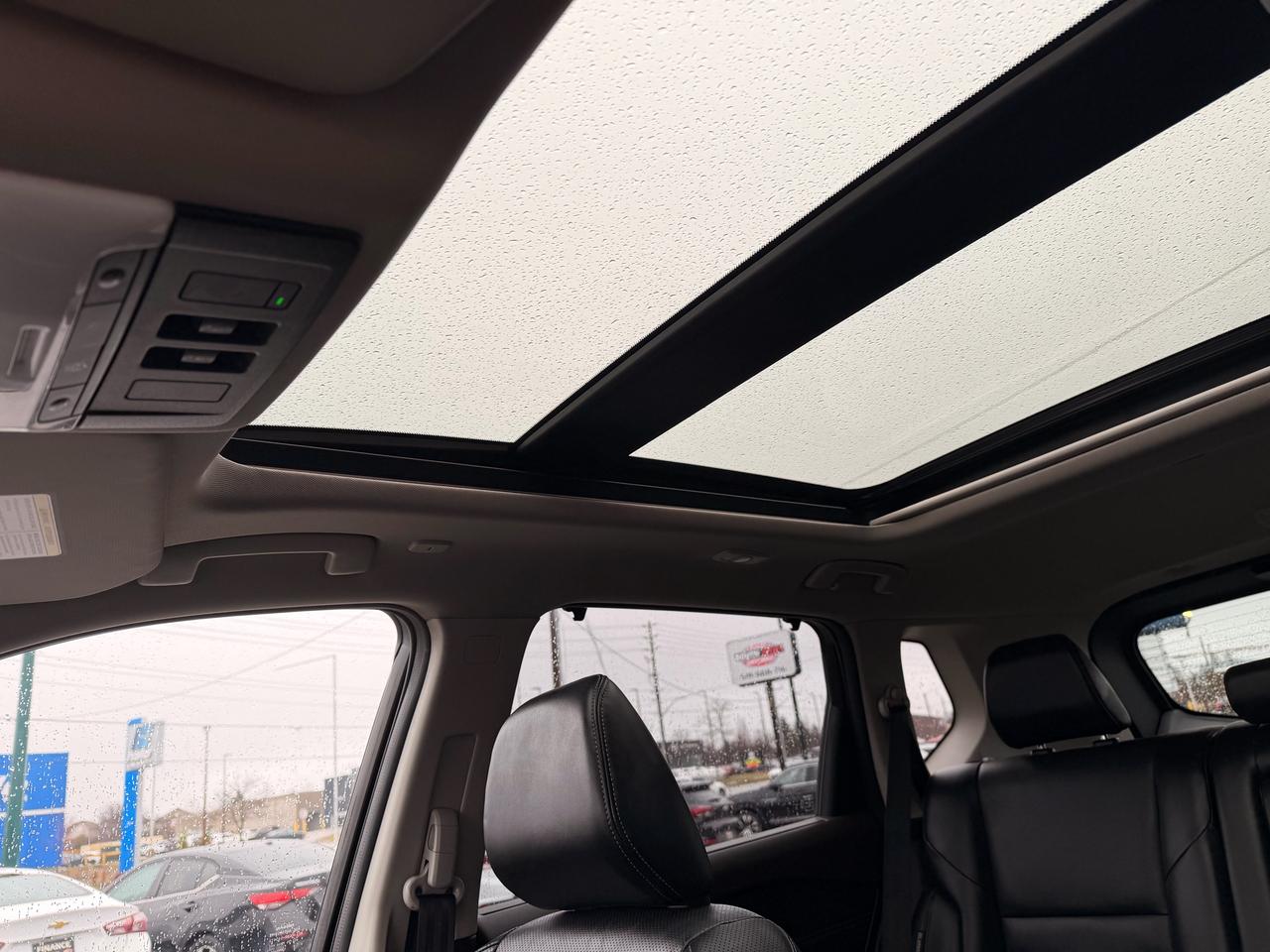 2023 Nissan Rogue AWD Platinum Photo