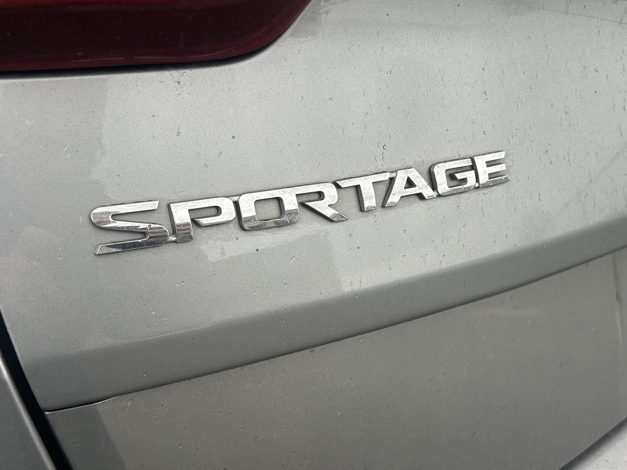 2020 Kia Sportage LX - Photo #16