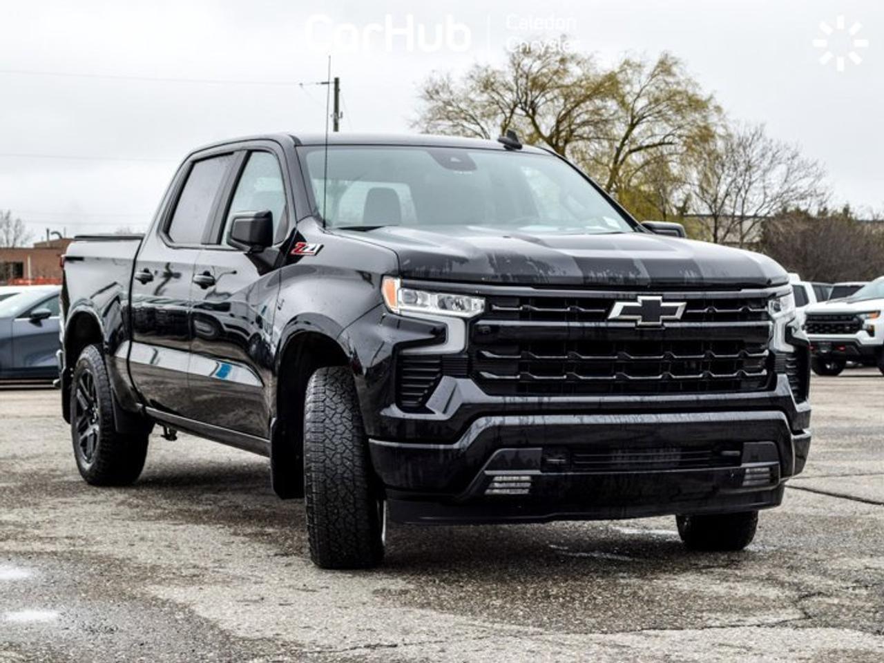 2024 Chevrolet Silverado 1500 RST 4WD Crew Cab 147" 5.3L 5 passengers with captain chair Photo