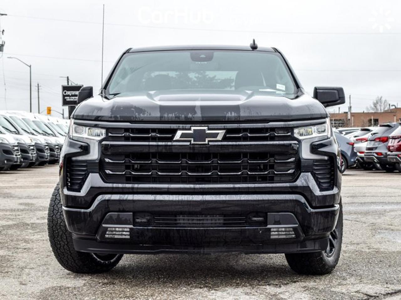 2024 Chevrolet Silverado 1500 RST 4WD Crew Cab 147" 5.3L 5 passengers with captain chair Photo