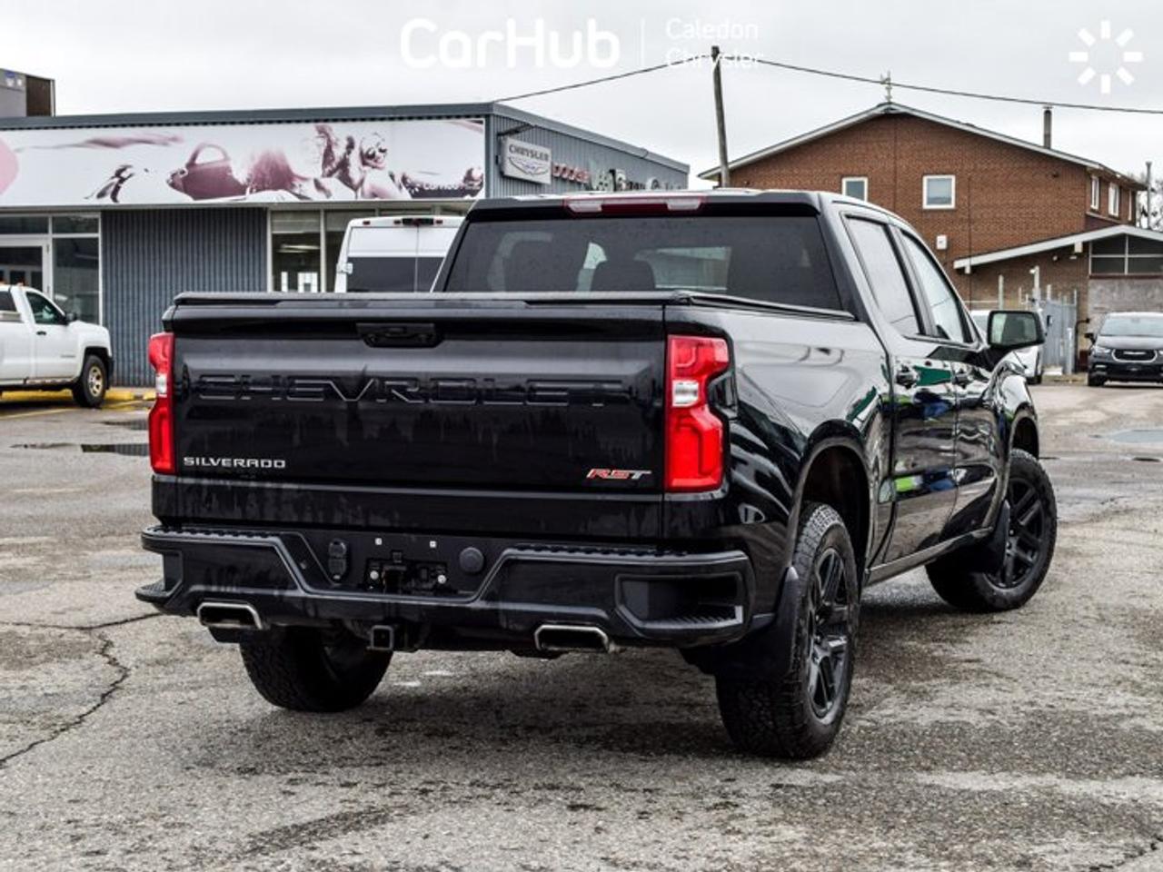 2024 Chevrolet Silverado 1500 RST 4WD Crew Cab 147" 5.3L 5 passengers with captain chair Photo