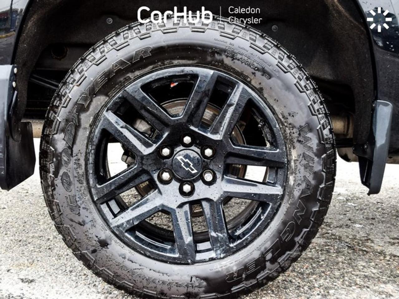 2024 Chevrolet Silverado 1500 RST 4WD Crew Cab 147" 5.3L 5 passengers with captain chair Photo