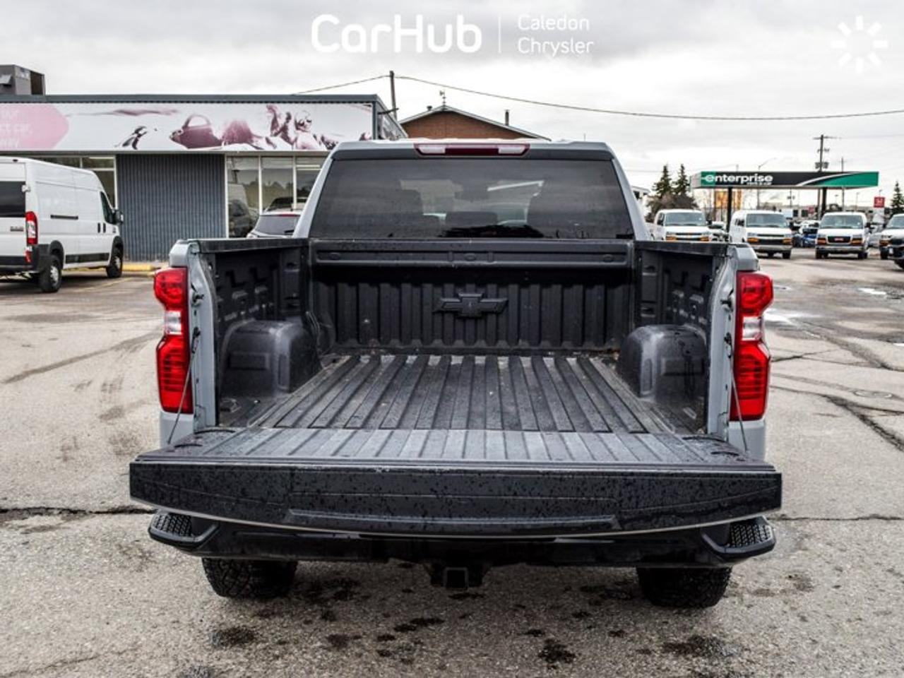 2024 Chevrolet Silverado 1500 Custom Trail Boss 4WD Crew Cab Z71 157" 6 Passenger Photo