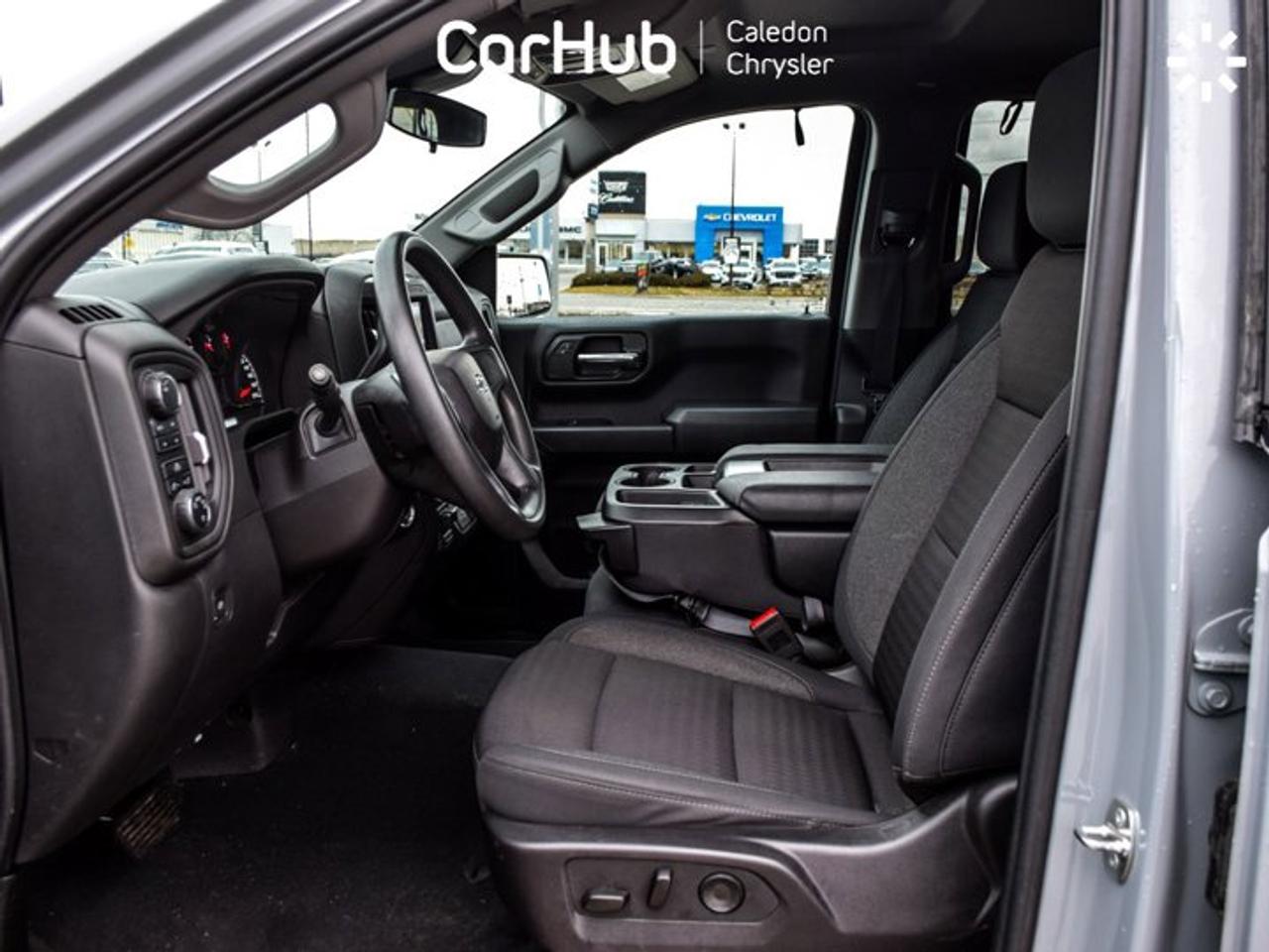 2024 Chevrolet Silverado 1500 Custom Trail Boss 4WD Crew Cab Z71 157" 6 Passenger Photo