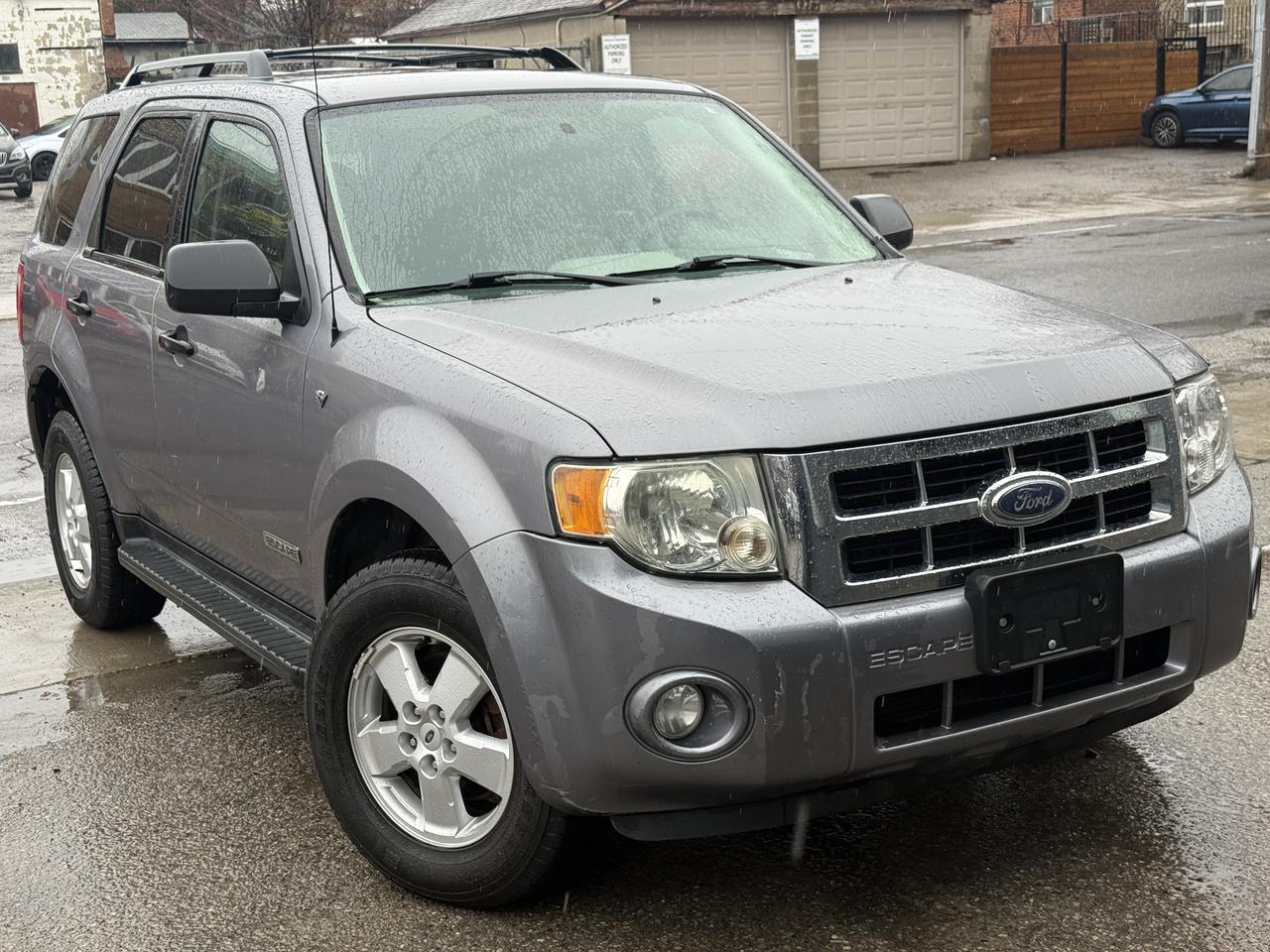 2008 Ford Escape XLT Photo2
