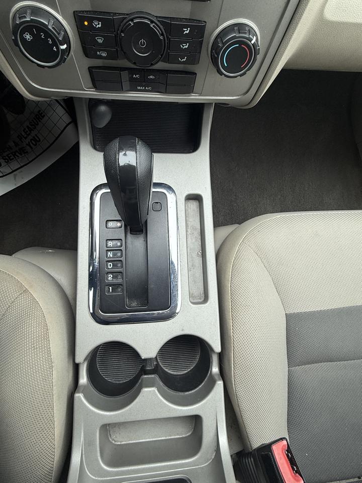 2008 Ford Escape XLT Photo