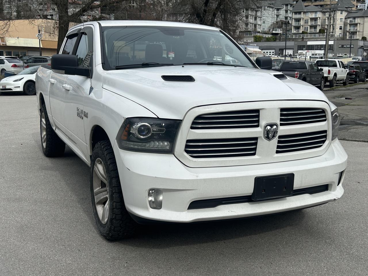 2013 RAM 1500 SPORT - Photo #3