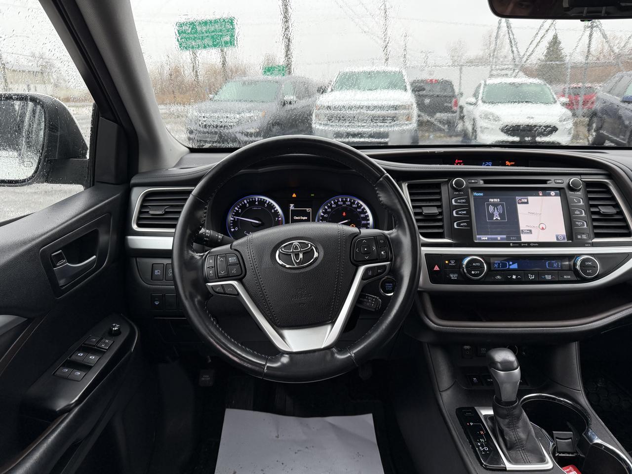 2018 Toyota Highlander XLE Photo
