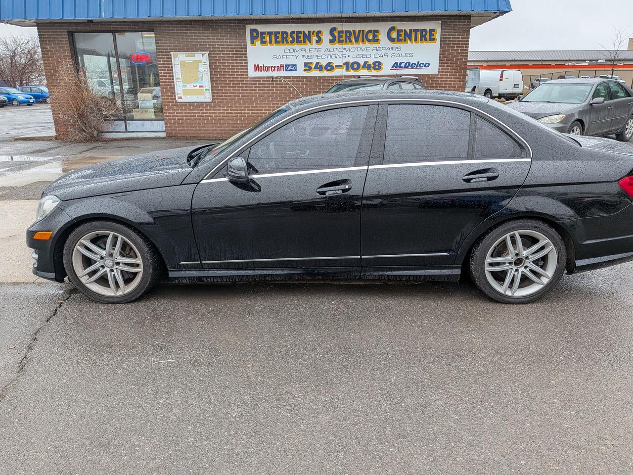 2013 Mercedes-Benz C-Class 4dr Sdn C 300 4MATIC Photo