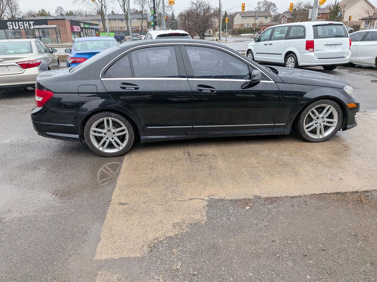 2013 Mercedes-Benz C-Class 4dr Sdn C 300 4MATIC Photo