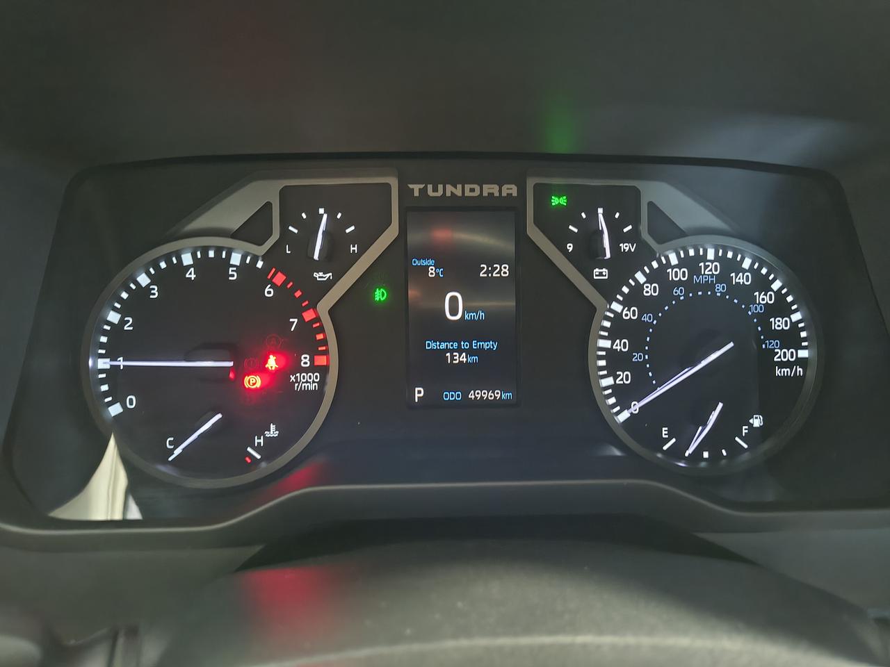 2024 Toyota Tundra SR5 TRD OFF ROAD Photo0