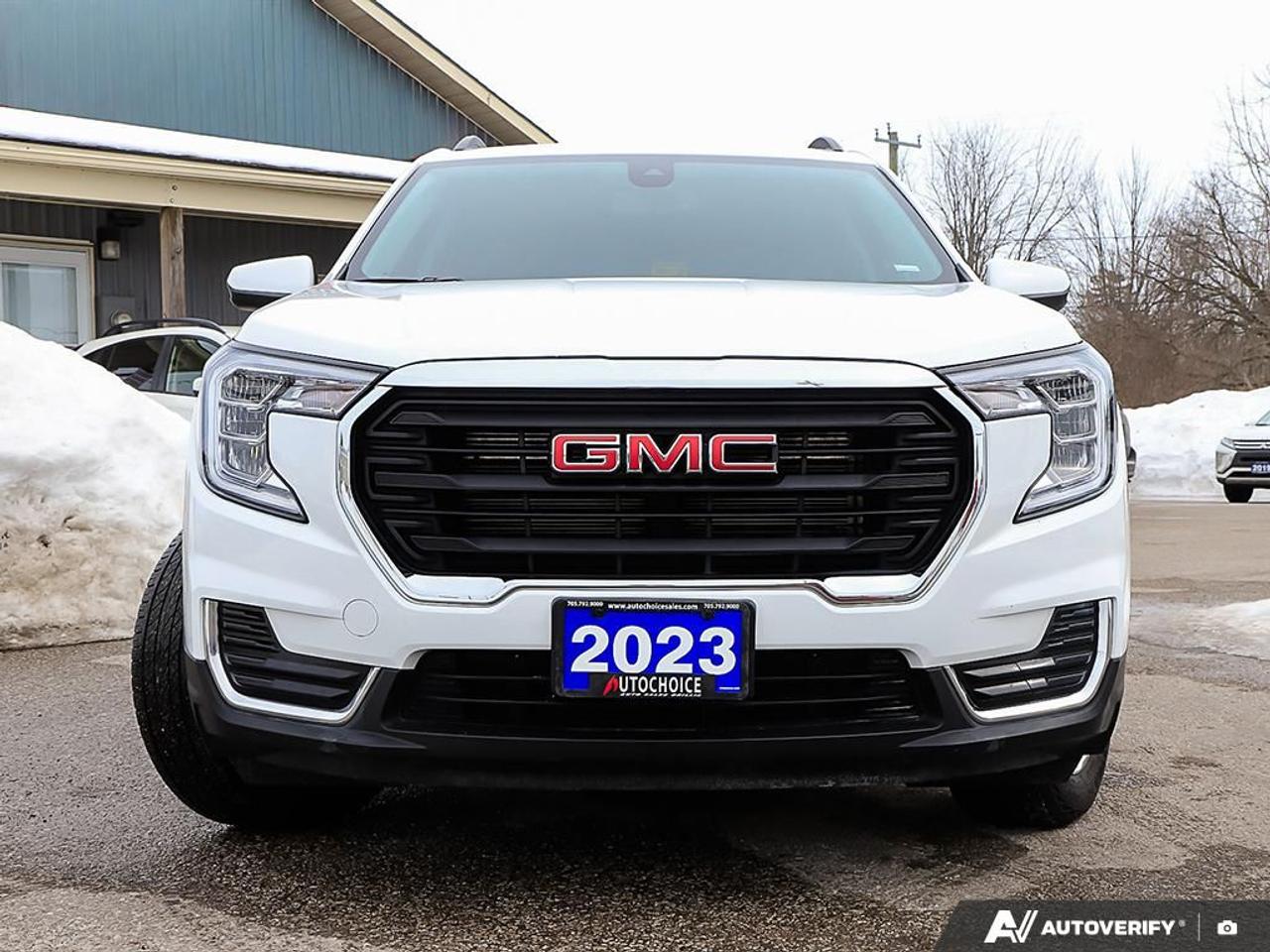 2023 GMC Terrain SLE, AWD, REMOTE START, R/V CAM, H/SEATS Photo