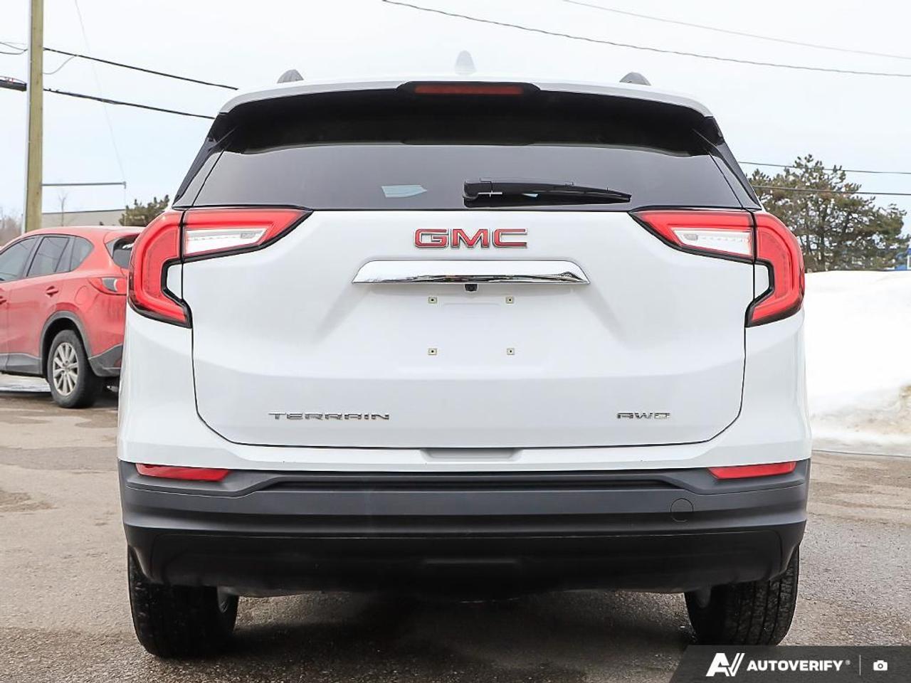 2023 GMC Terrain SLE, AWD, REMOTE START, R/V CAM, H/SEATS Photo