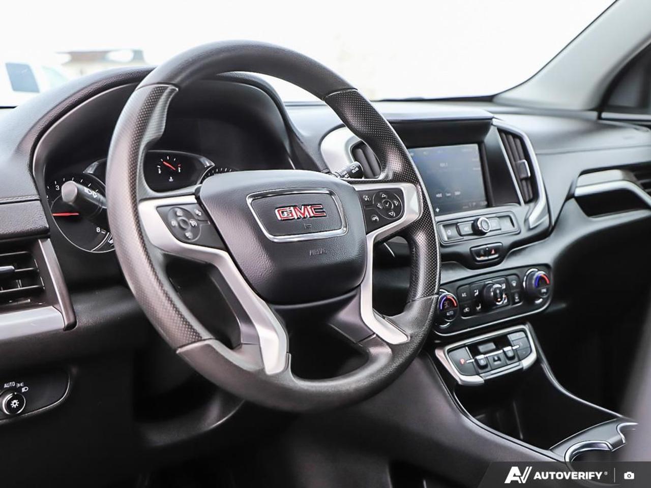 2023 GMC Terrain SLE, AWD, REMOTE START, R/V CAM, H/SEATS Photo
