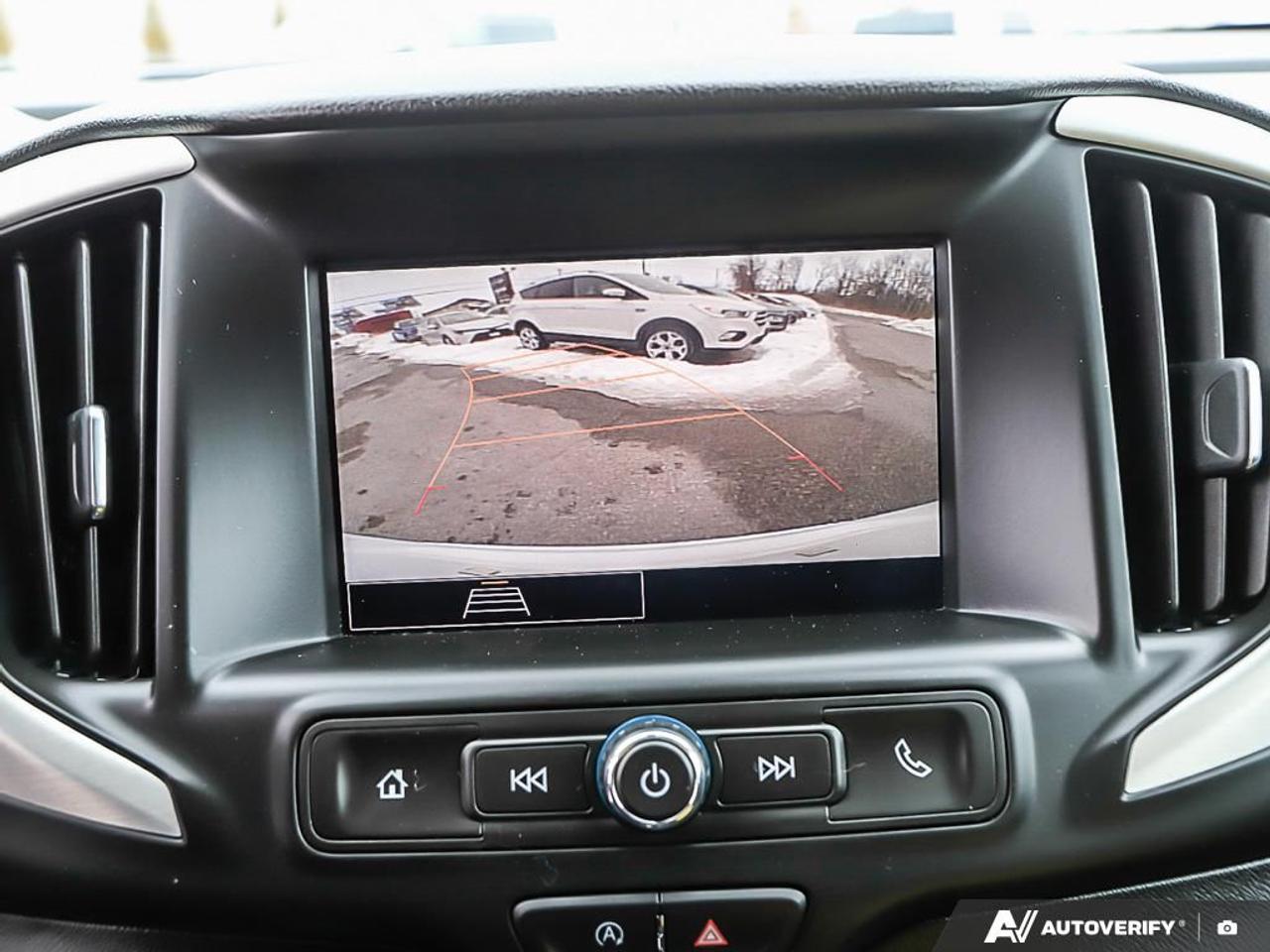 2023 GMC Terrain SLE, AWD, REMOTE START, R/V CAM, H/SEATS Photo