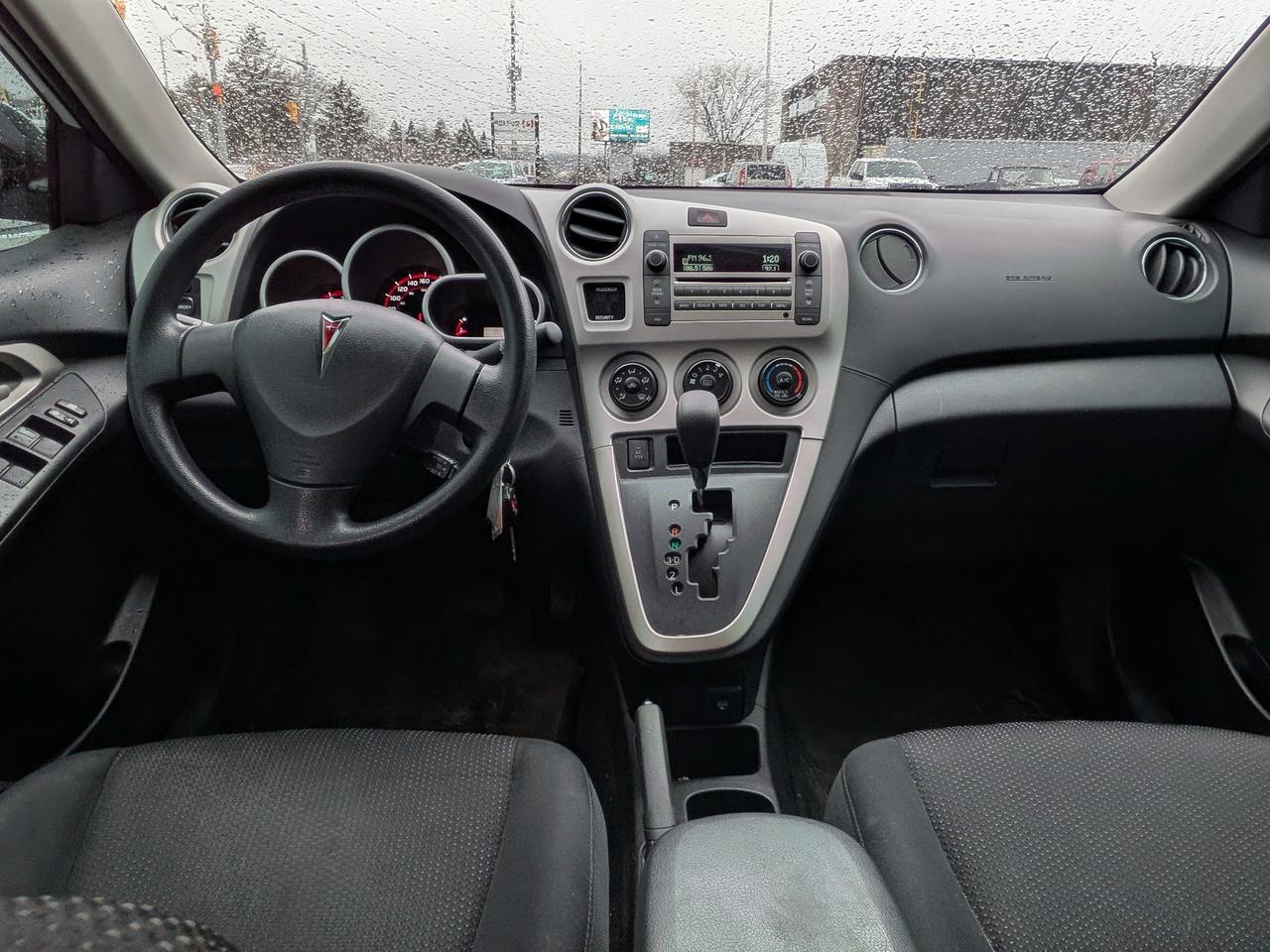 2009 Pontiac Vibe 4DR WGN FWD Photo4