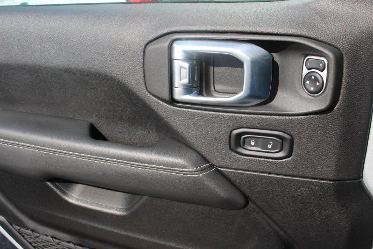 2023 Jeep Wrangler Sahara*Low Ks*4x4*CarPlay*Rear Cam*Navi Photo