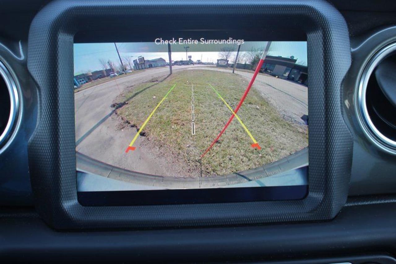 2023 Jeep Wrangler Sahara*Low Ks*4x4*CarPlay*Rear Cam*Navi Photo