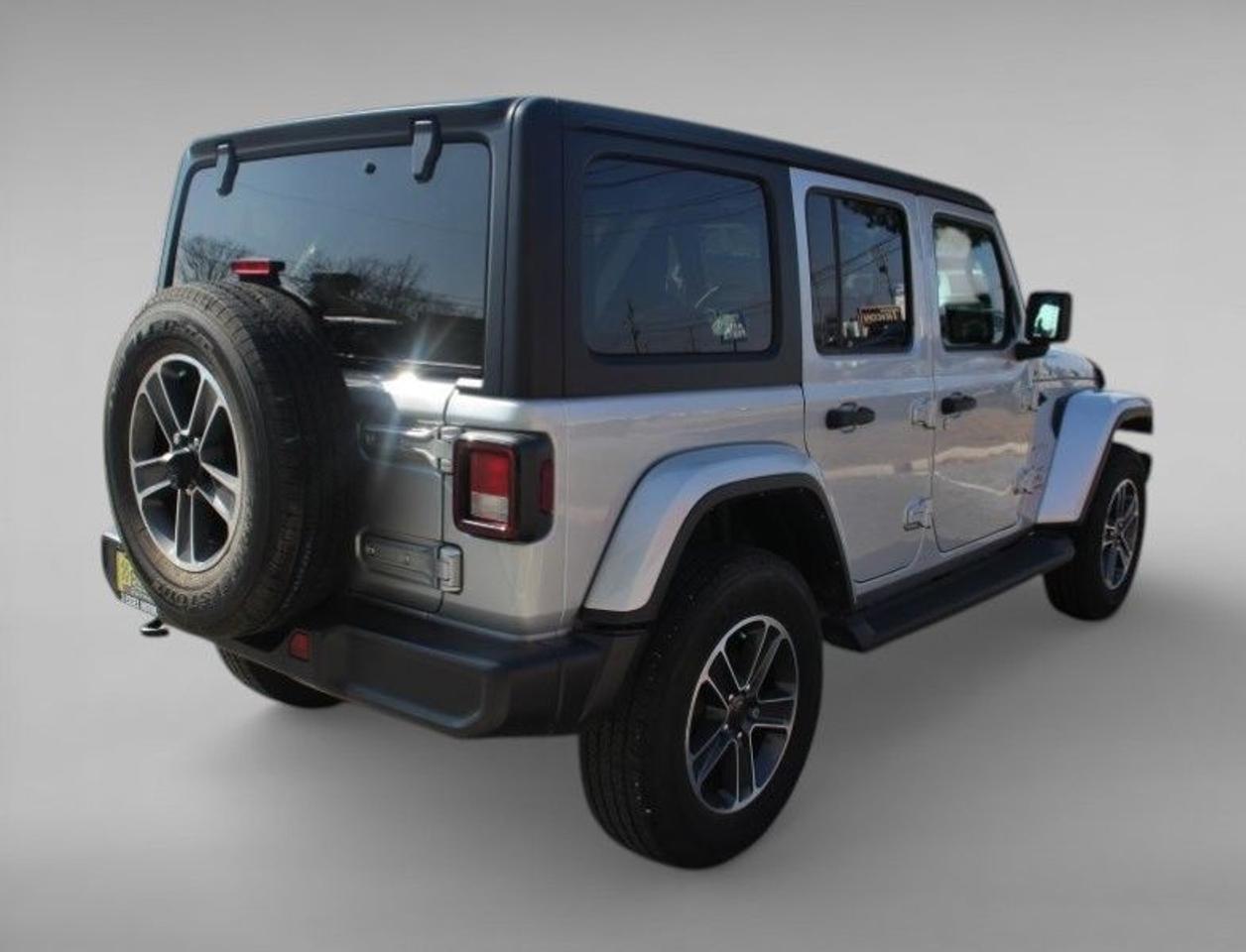 2023 Jeep Wrangler Sahara*Low Ks*4x4*CarPlay*Rear Cam*Navi Photo4