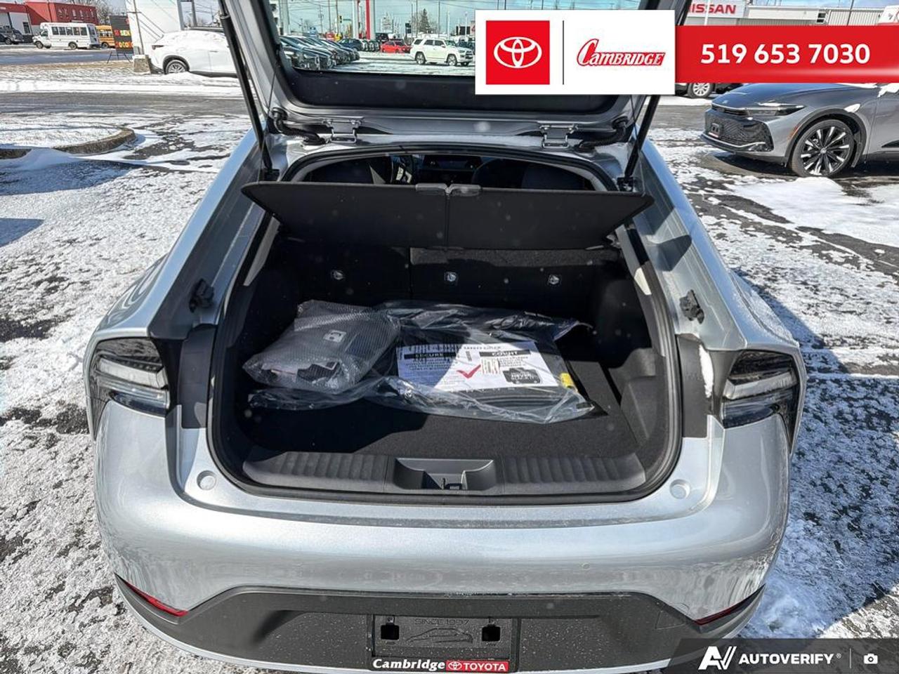 2026 Toyota Prius Plug-In Hybrid SE Photo