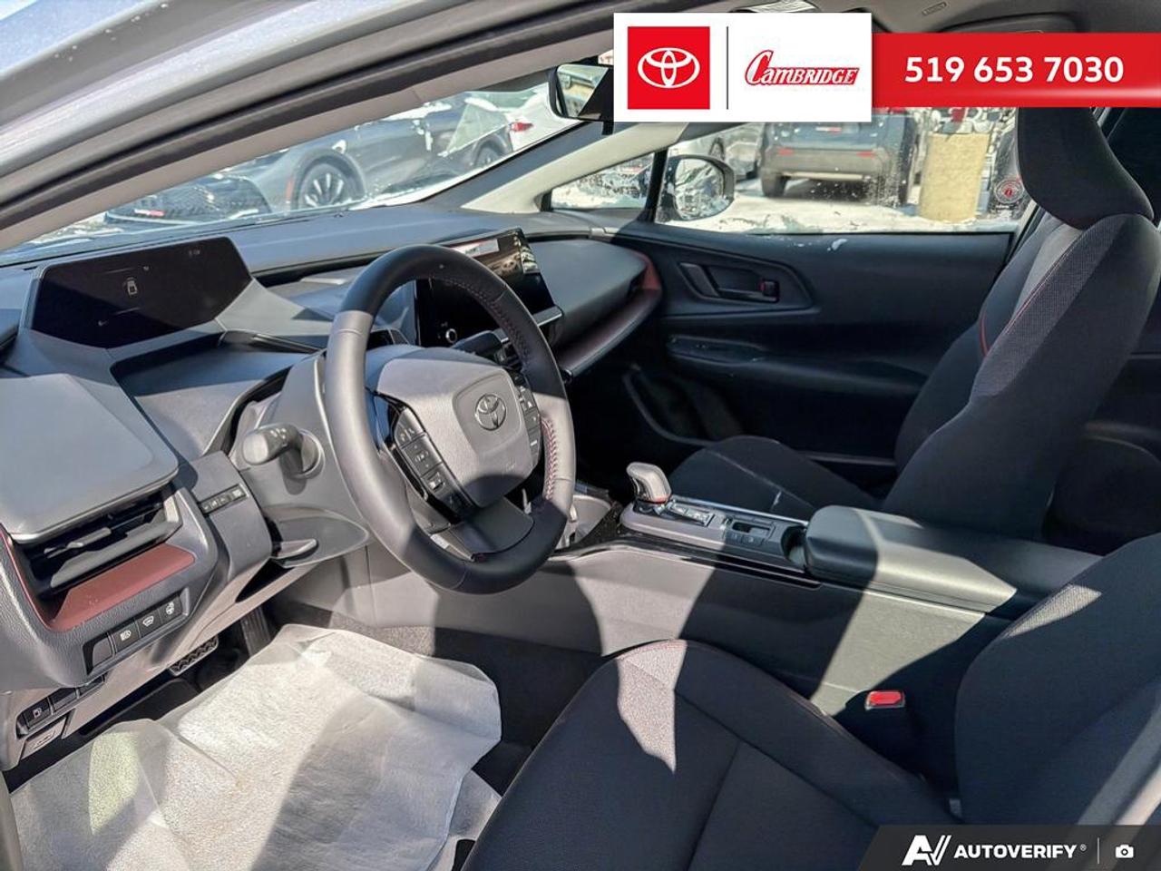 2026 Toyota Prius Plug-In Hybrid SE Photo