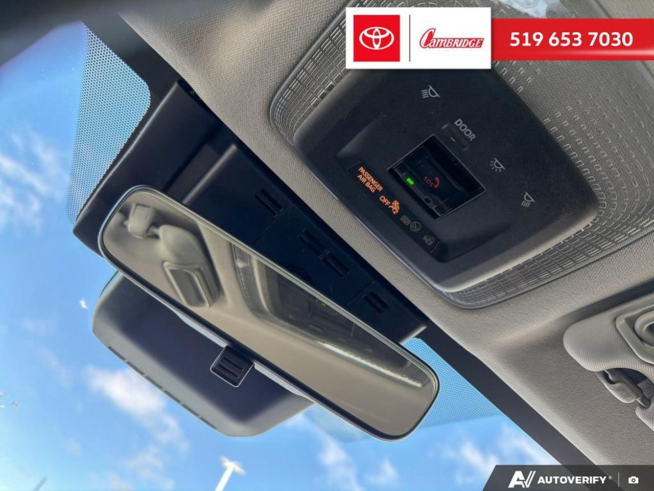 2026 Toyota Prius Plug-In Hybrid SE Photo