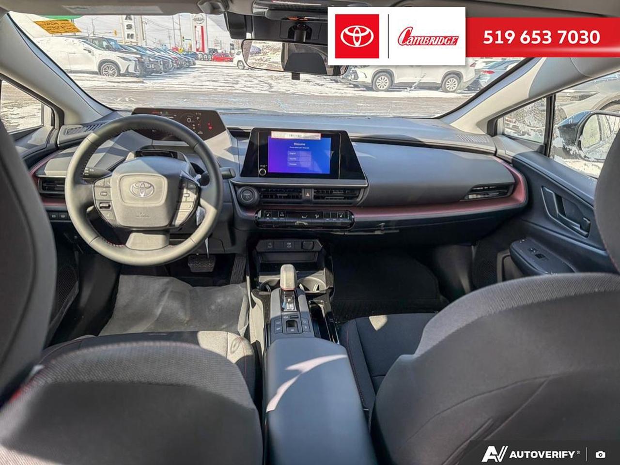 2026 Toyota Prius Plug-In Hybrid SE Photo