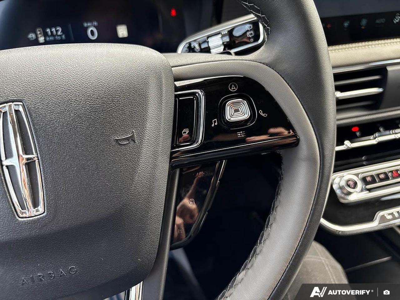 2026 Lincoln Corsair Premiere 101A|HEATED/VENT SEATS|2.0L|LOW KM Photo