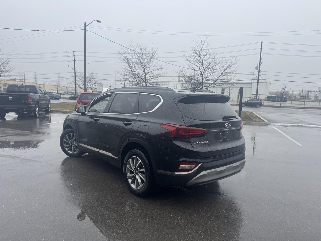 2019 Hyundai Santa Fe PREFERRED AWD AUTO B/SPOT CARPLAY L/ASSIST CAMERA Photo4