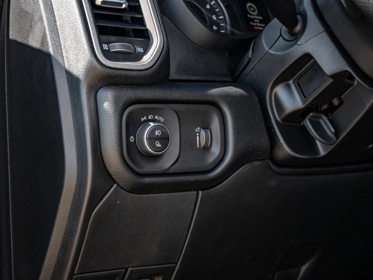 2026 RAM 2500 Black Express Photo