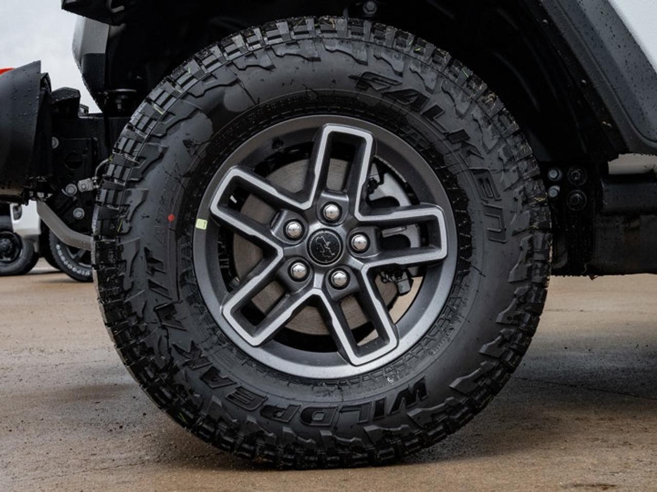 2026 Jeep Gladiator Mojave Photo