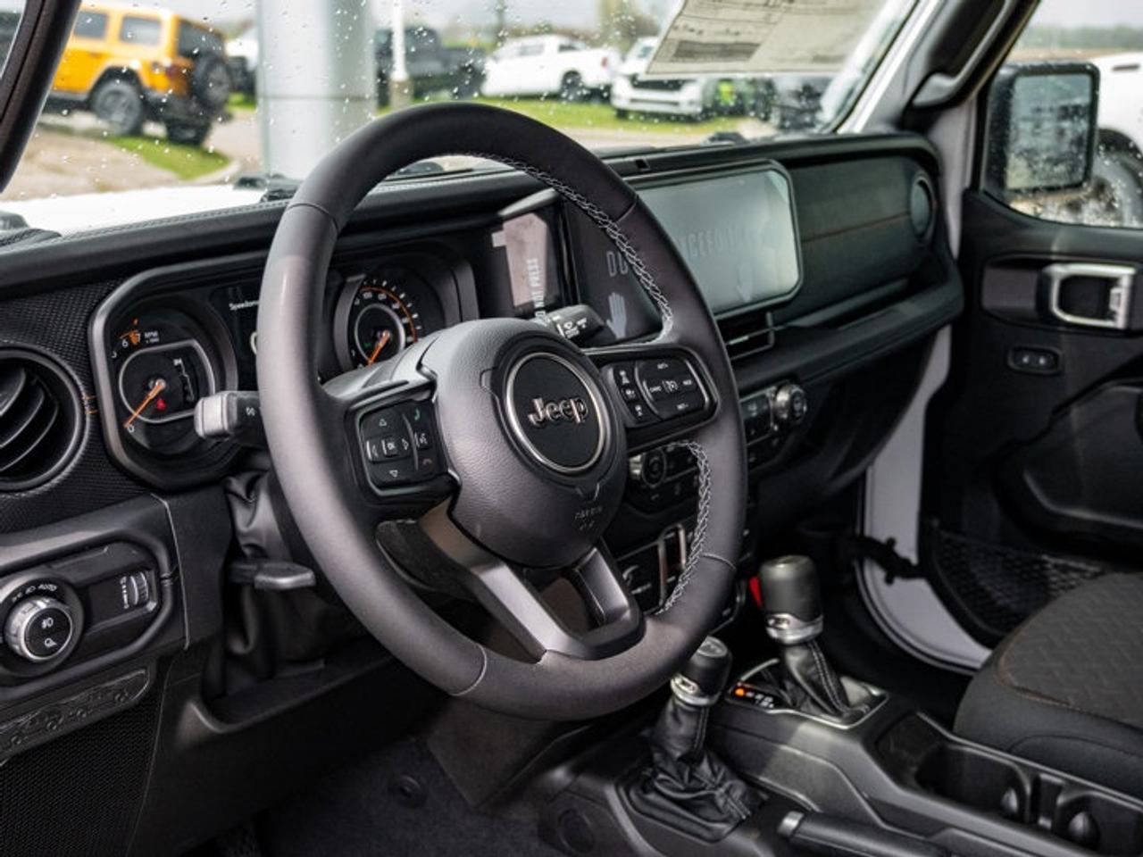 2026 Jeep Gladiator Mojave Photo