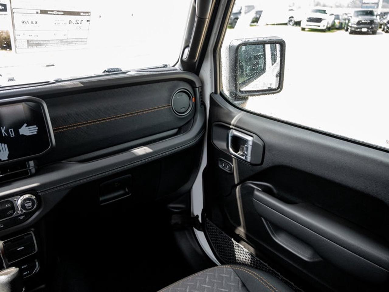 2026 Jeep Gladiator Mojave Photo