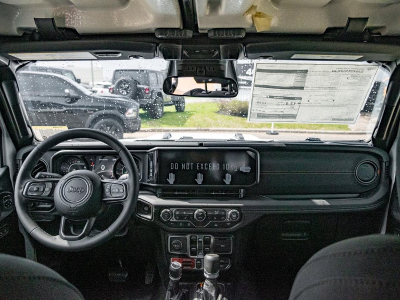2026 Jeep Gladiator Mojave Photo