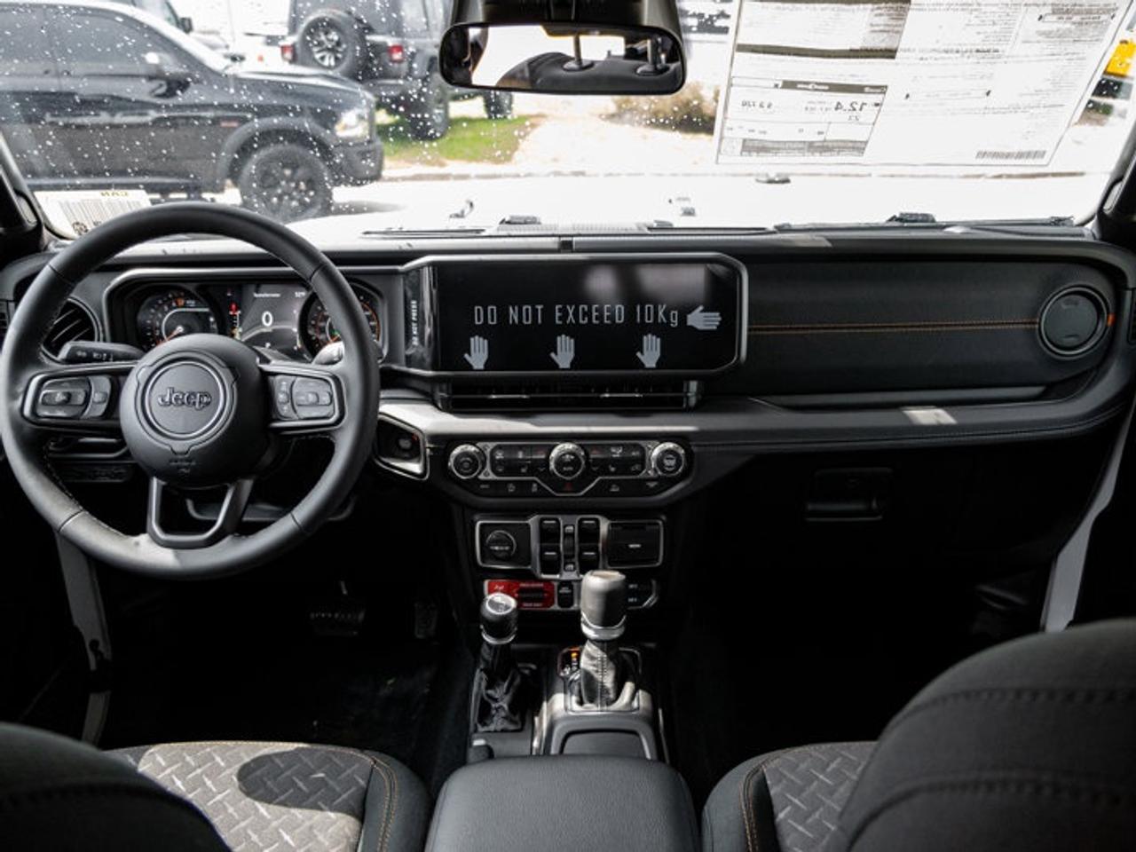 2026 Jeep Gladiator Mojave Photo