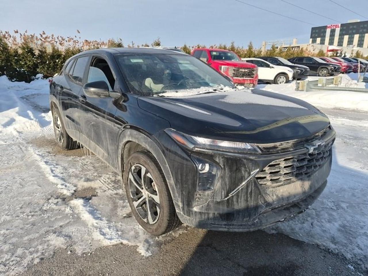 2024 Chevrolet Trax 1RS - LOW KM, REMOTE START, HEATED SEATS/WHEEL!! Photo4