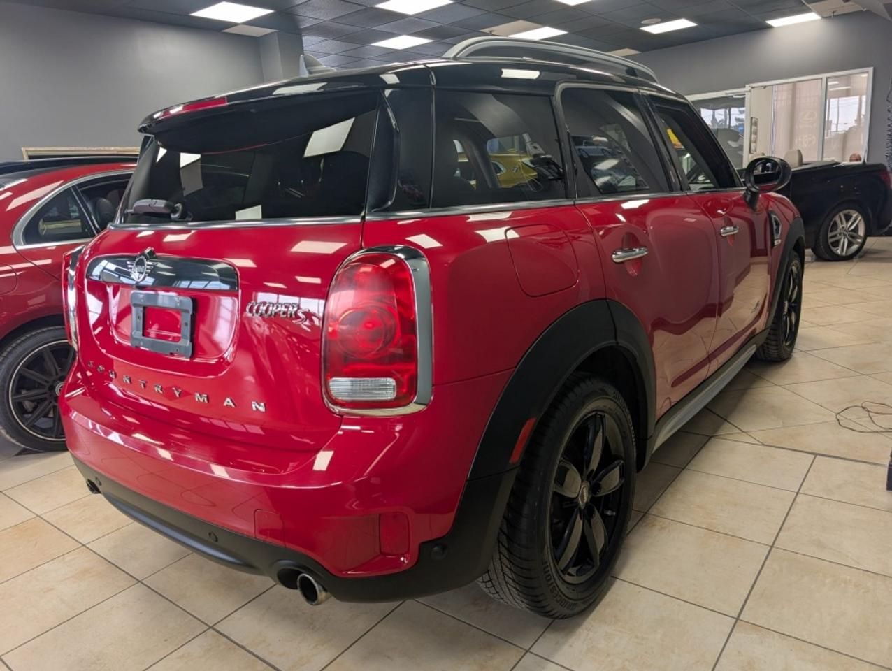 2019 MINI Cooper Countryman COOPER S ALL4 * NAVIGATION * REAR CAMERA * SUNROOF Photo