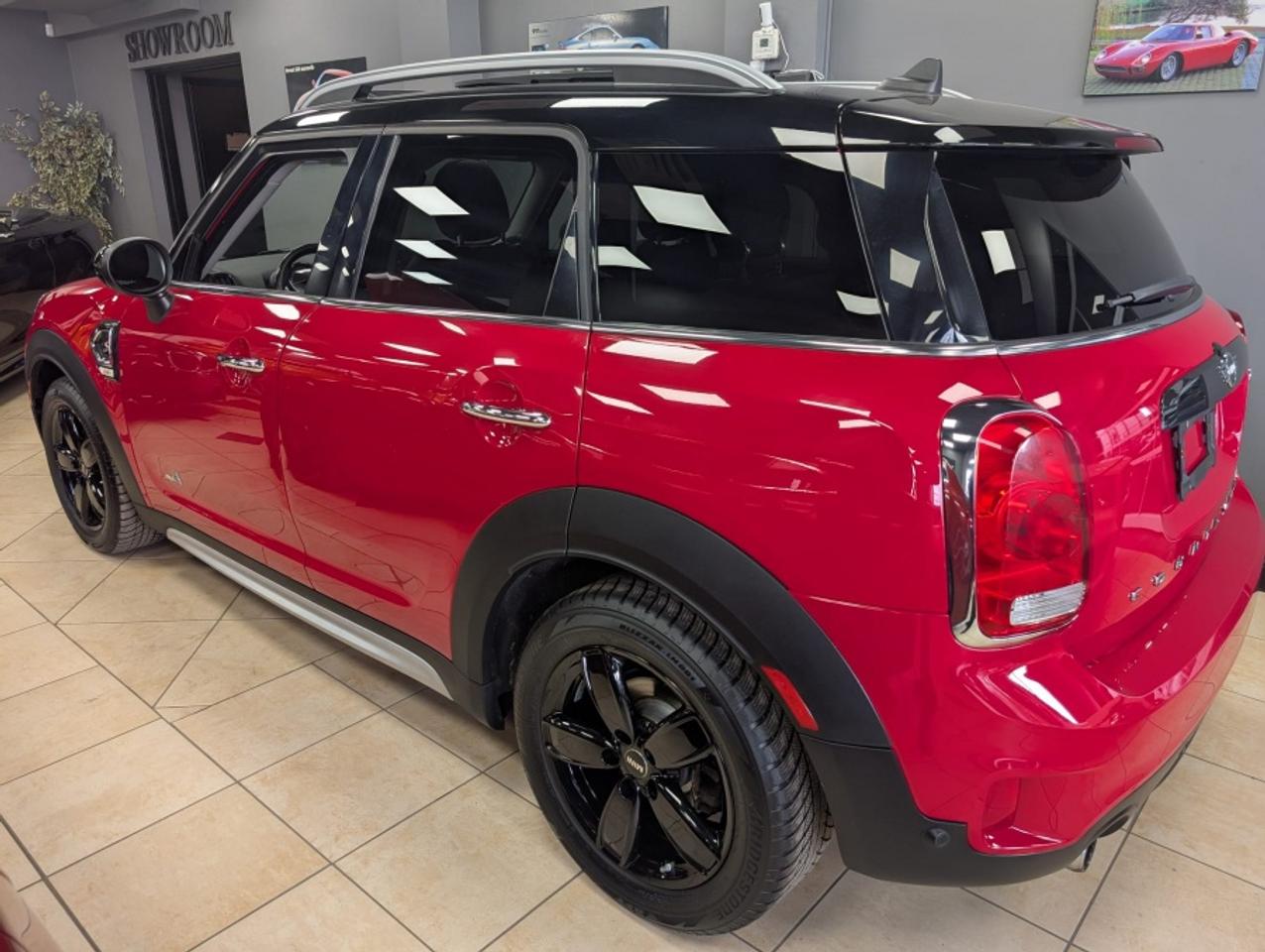 2019 MINI Cooper Countryman COOPER S ALL4 * NAVIGATION * REAR CAMERA * SUNROOF Photo